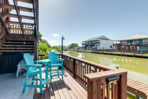 Rockport Waterfront Vacation Rental with Hot Tub!